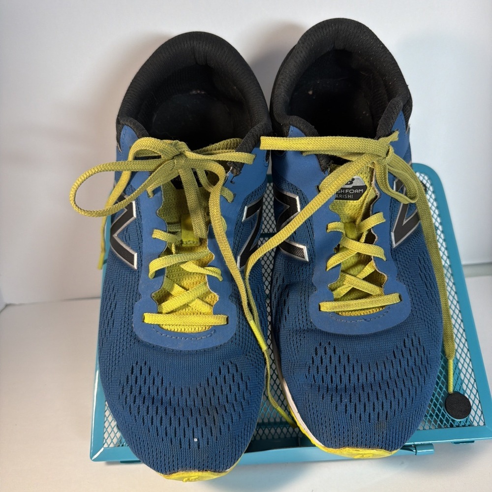 Size 8.5 - New Balance Fresh Foam Arishi Blue Running Shoes